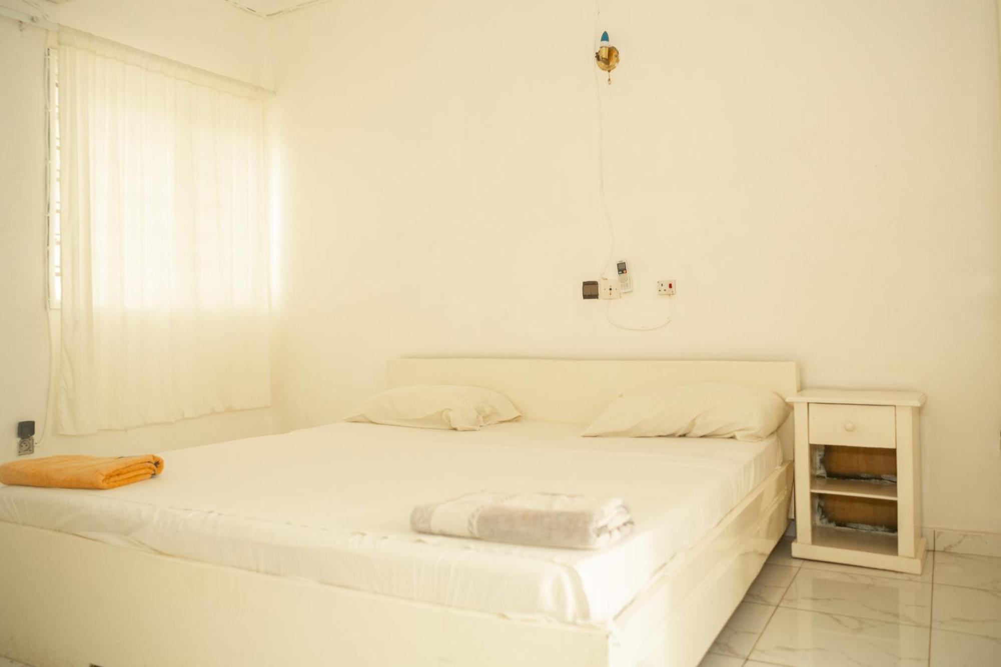 Tahiti Hotel Котону Екстер'єр фото