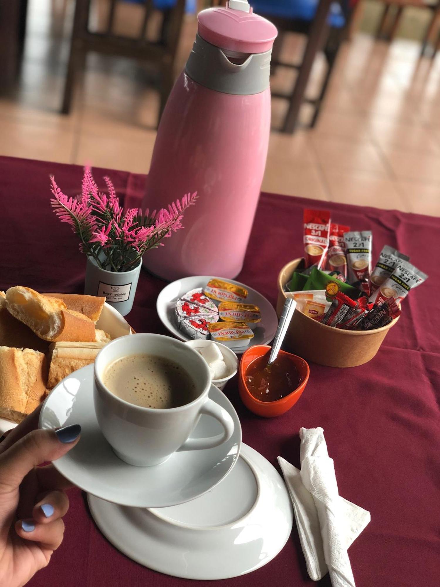 Tahiti Hotel Котону Екстер'єр фото